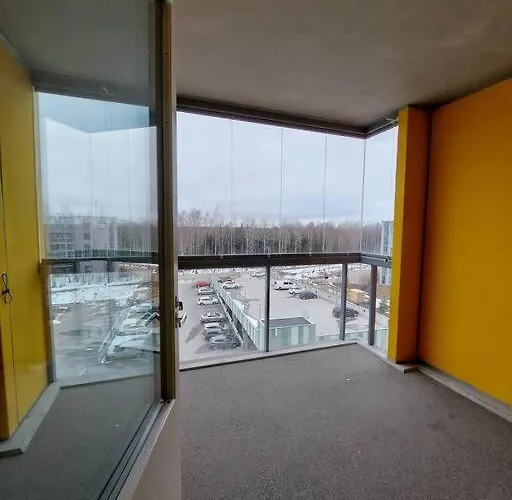 דירה Kotimaailma - Avara Ja Valoisa Vantaalla וואנטאה